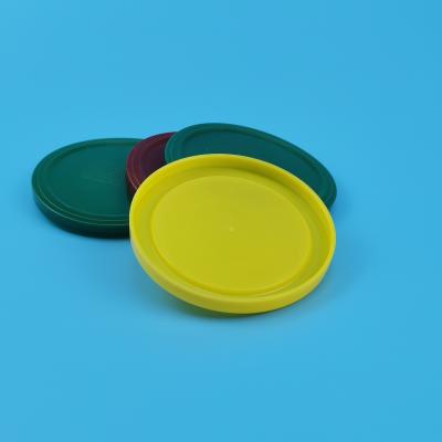 Cina PE di Tin Can 52mm 153mm intorno ai coperchi di plastica per la macchina azionata in vendita