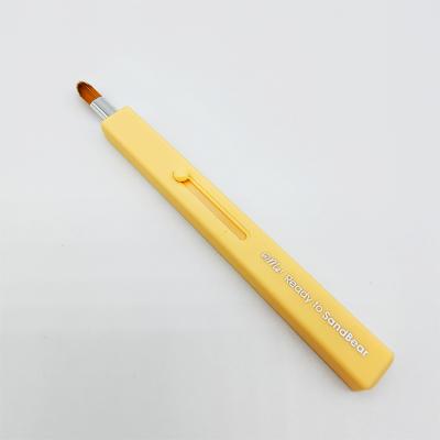 China High Quality Metal Handle Lips Private Label Retractable Lip Brush for sale