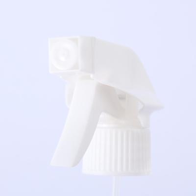 China Plastic 28/410 Trigger Sprayer for Bottles Customize White Garden Cleaning Spray Head for sale