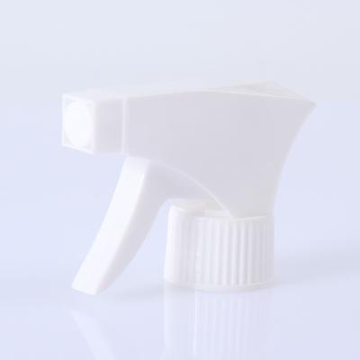 Chine Produits ménagers de nettoyage Pulvérisateur à déclencheur en mousse de plastique blanc avec paille de tube 28/410 28/400 28/415 à vendre