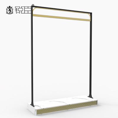 China Madame Clothing Shop Display's modern garment rack mount. .etc 2020 supermarket clothes display cabinet for sale