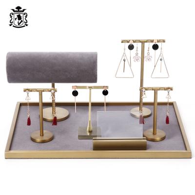 China Jewellry Shop Jewelry Display Set Holder T-Bar Jewelry Display Necklace and Bracelets Display Tower Metal Base Tray for sale