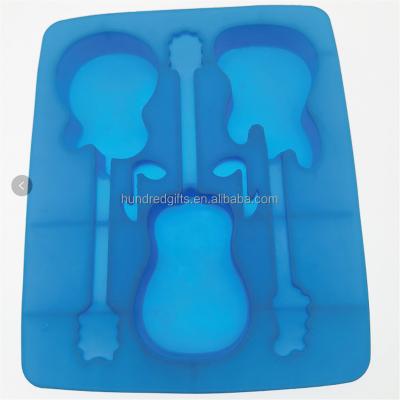 China Viable Mini Silicone Ice Cube Tray Maker BPA Free Guitar Shape Silicone Ice Cube Container With Lid for sale