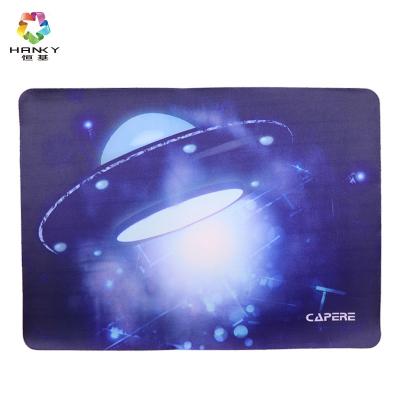 China HEATED 3 in 1 Mouse Pad, Screen Cloth Mouse Pad, Microfiber Glass Cloth Silicone Sticky Mouse Pad for sale