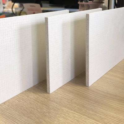 China Reasonable Price Traditional Tongue&Groove Magnesium Oxide MGSO4 Basement Fireproof Board Sanding MgO Board for sale