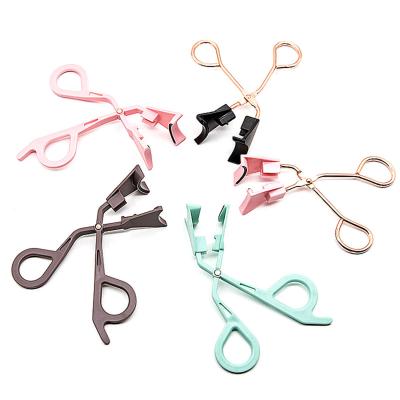 China Fashionable and popular best-selling eyelash curler high quality popular private label eyelash makeup color products mini waterproof eyelash curler for sale