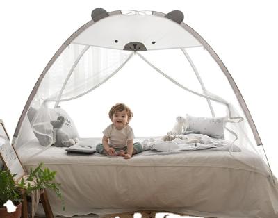 China PORTABLE Portable Mosquito Net Cute Bear Crib with Net Easy to Install for sale