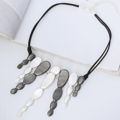 China Add UV-coating on Surfuce product to prevent tarnish Customized Chunky Metal Statement Necklace for sale