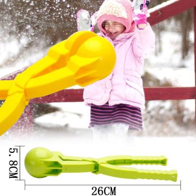 China Snowball Customized Round Children's Beach Snow Toy Snowball Clip Snow Clip Snow Making Tool for sale