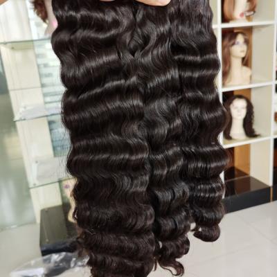 China LOOSELY WAVE DEEP 28 30 Inches Brazilian Remy Cuticle Aligned Human Hair Loose Deep Bundles Natural Color for sale