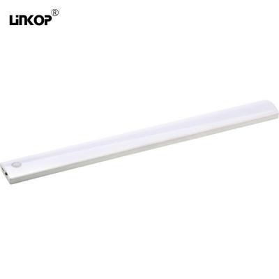 China Adjustable Brightness Motion Sensor Led Cabinet Light With 10Ft Sensor Range for sale