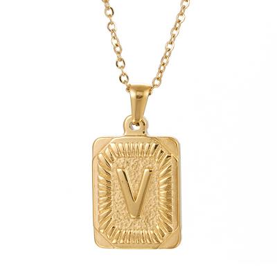 China 2021 Hot Selling CLASSIC Men's Necklaces 18k Gold Necklace For Men Letter Mens Chain Necklace Pendant Jewelry for sale