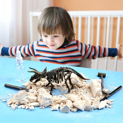 China Eco-friendly Material Bone Fossils Dinosaur Excavation Kits Diy Science Skeleton Dinosaur Toys for sale