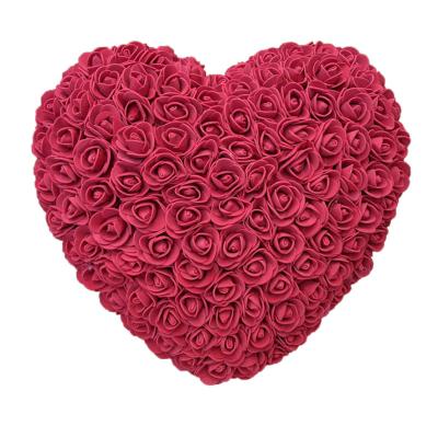 China New Valentine Day Wedding Gift Artificial Heart Shaped Handmade Custom Made Scum Rose Flower 35cm for sale