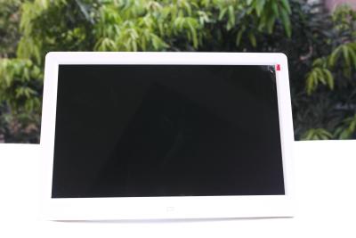 China 13” digital photo frame, remote control, 16:9 wide screen, super thin, photo,music, video, advertisement, gift for sale
