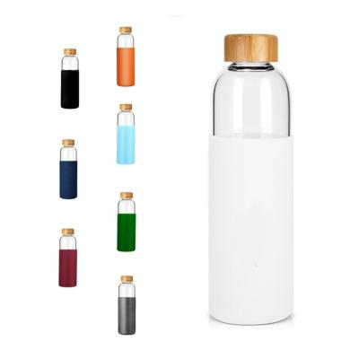 China Sustainable Fruit Infusion Glass Water Bottles Water Glass Cup With Bamboo Cover Cup for sale