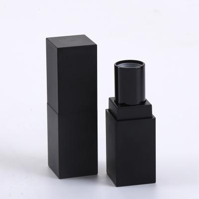 China Twist Up Empty Plastic Makeup Square Case Container Lipstick Cosmetics Lipstick Packaging Black Tube for sale