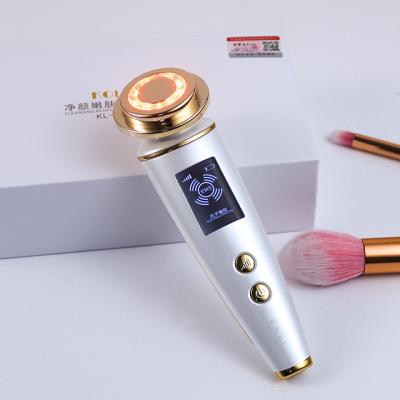 China Mini Facial Ems Beauty Instrument RF Pore Remover Skin Tightening Machine for sale