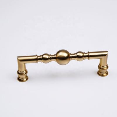 China Luxury Easy Installation And Black Brass Cabinet Drawer Pulls Furniture Hardware Handles for sale