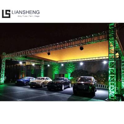 Cina Aluminum alloy 6061-T6 10x8m roof DJ truss foil system for ourdoot T show concert use in vendita