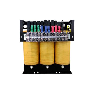 China Electronic Oil/dry type power transformer manufacturers custom copper wire isolated 380V transformer à venda