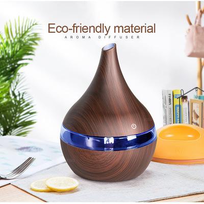 China High Quality 300ml USB Car Home Mini Electric Scented Diffuser Wood Grain Essential Oil Air Humidifier for sale