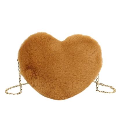 China New Fashion Furry Cute Plush Love Chain Handbag Plush Heart Shaped Bags For Girls for sale