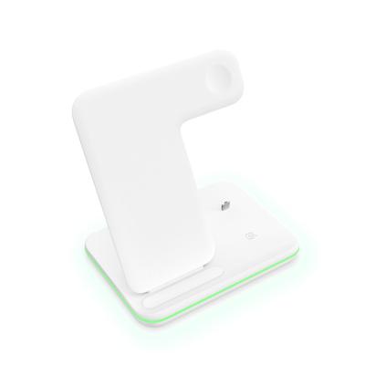 China Mobile Phone 3 in 1 Earphone/Phone/Apple Watch Apple Watch Charger Stand 15W Wireless Charging Compatible Mobile Phone Fast Charger for sale