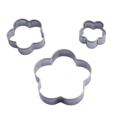 China 3 Pcs Sustainable Pink Color Coated Non Stick Cookie Cutter Set Flower Star Shape Stainless Steel Cookie Mold For Baking for sale