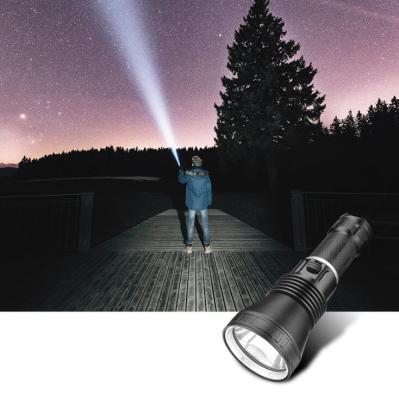 China Camping Amphibious Hand Light High Power, Scuba Diver Equipment Diving Flashlight Xhp70 Torch Light 5000Lm for sale