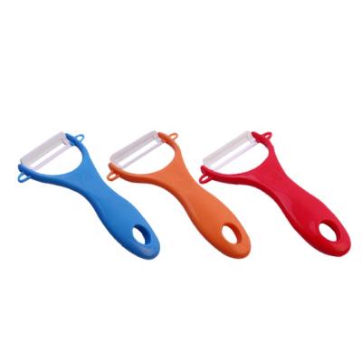 China Sustainable Ceramic Plastic Blade Handle Peeler Vegetable Potato Peeler for sale