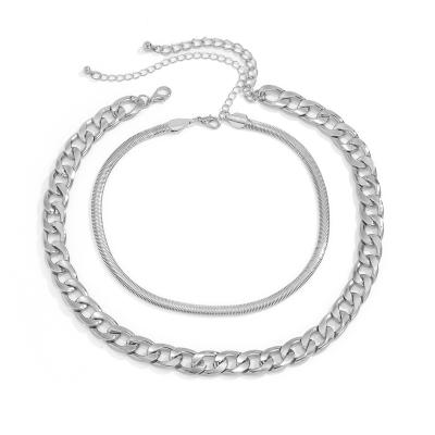 China TRENDY Custom Round Gold Jewelry Gifts Silver Pendant Necklace for sale