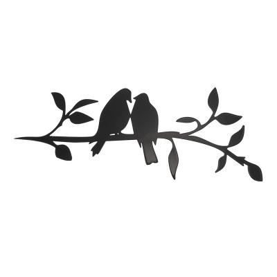 China Durable Art Iron Bird Garden Stake Metal Bird Silhouette Tree Decorative Bird Sculpture for sale