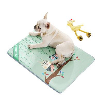 China Removable And Washable Summer Cooling Pet Cooler Pet Dog Cat Sleep Mat Breathable Summer Sleep Soft And Comfortable Mat for sale