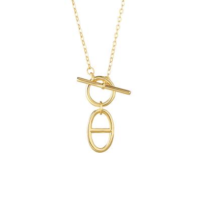 China Fashion Toggle Clasp Necklace 2022 New Geometric Gold Plated Toggle Clasp Charm Women Brass Pendant Necklace for sale