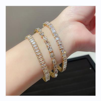 China Zircon Bracelet Jewelry Sparkle Real 18k Gold Plated Square Emerald Cut CZ Geometric Recantagle Zircon Tennis Bracelet for sale