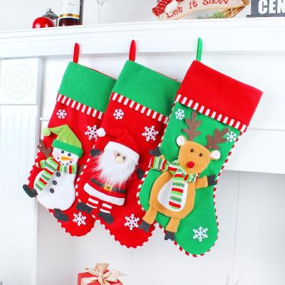 China 2022 new design cotton christmas candy socks factory wholesale performance decoration festival christmas socks cartoon cute for sale