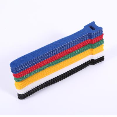 China Durable Plastic Hook And Loop Hook And Loop Straps, Reusable Hook And Loop Cable Ties Fastening Straps, Take-Up Straps for sale