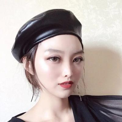 China Hong Kong Striped Style PU Beret Lady Fashion Autumn/Winter Vintage Leather British Pumpkin Painter Hat for sale