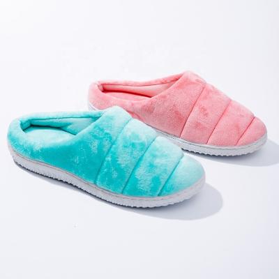 China Wholesale Women's Winter Fashion Trend Cotton Slippers Indoor Warm Non Slip Comfortable Soft Plush Unique Bedroom Shoes for sale