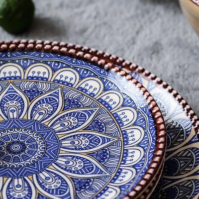 China Sustainable ceramic dinnerware disc set has unique style and can be used as baking dish and dining dish for sale