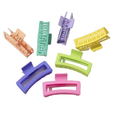 China Korean Colorful 13CM Square Fashion Hair Clamp Macaron Hair Claw Clips Simple Grab Clip Hair Accessories for Woman for sale