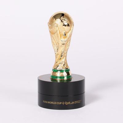 China Worldwide Trophy Model FWC World Cup 2022 Official Licensed 70mm With Rotating Rack for sale