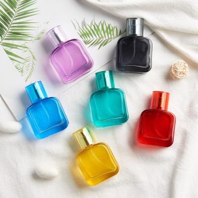 China Wholesale Promotion MUB Color 30ml Empty Glass Perfume Bottle, Refillable Perfume Bottle for sale