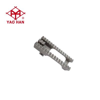 China Garment Shops YaoHan Spare Parts 304211 Feed Dog For Newlong DS-9A for sale