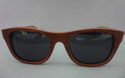 China Gafas de sol de madera de la cubierta del monopatín de las gafas de sol del monopatín del OEM con las lentes polarizados/gafas de sol de la moda las diversas en venta