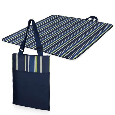 China Waterproof Portable Compact Polyester Outdoor Shoulder Picnic Blanket Can Be Floor Washable Lightweight Mat for sale