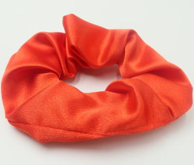 Chine Best Stylish Selling Good Quality Silk Hair Scrunchies Wholesale For Girls And Women à vendre