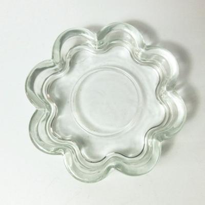 China Glass Flower Shape Clear Glass Empty Candle Wax Holder / Jar for sale