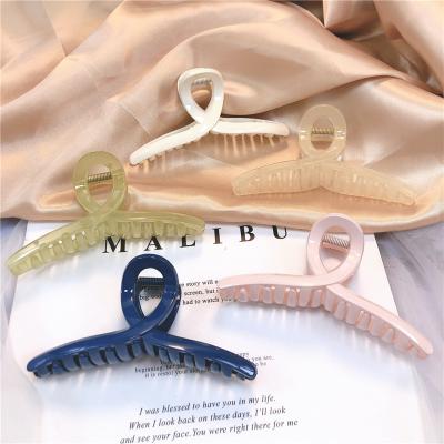 China Fashion Korea Designs Newest Acetate Candy-color Large Clamps Hairpin Non-slip Hair Claw Clips Large For Women Thin Hair for sale